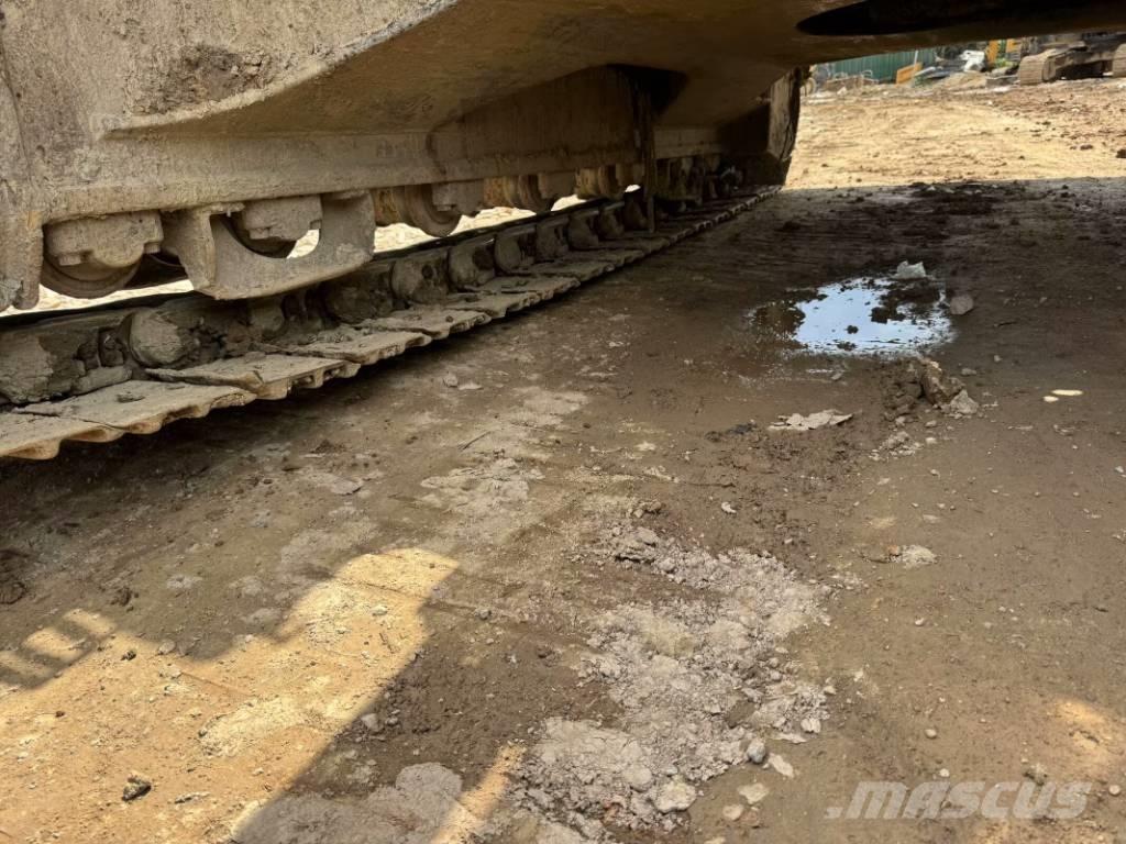 Sumitomo SH 200 Crawler excavators