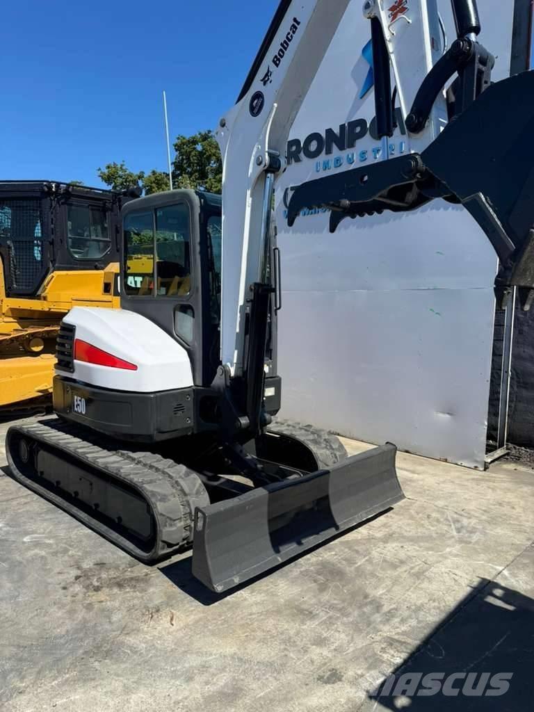 Bobcat E 50 Mini excavators < 7t