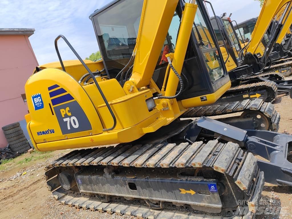 Komatsu PC 70 Mini excavators < 7t