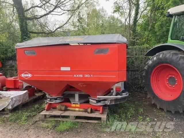 Kuhn Axis 30.1 Sprayer fertilizers