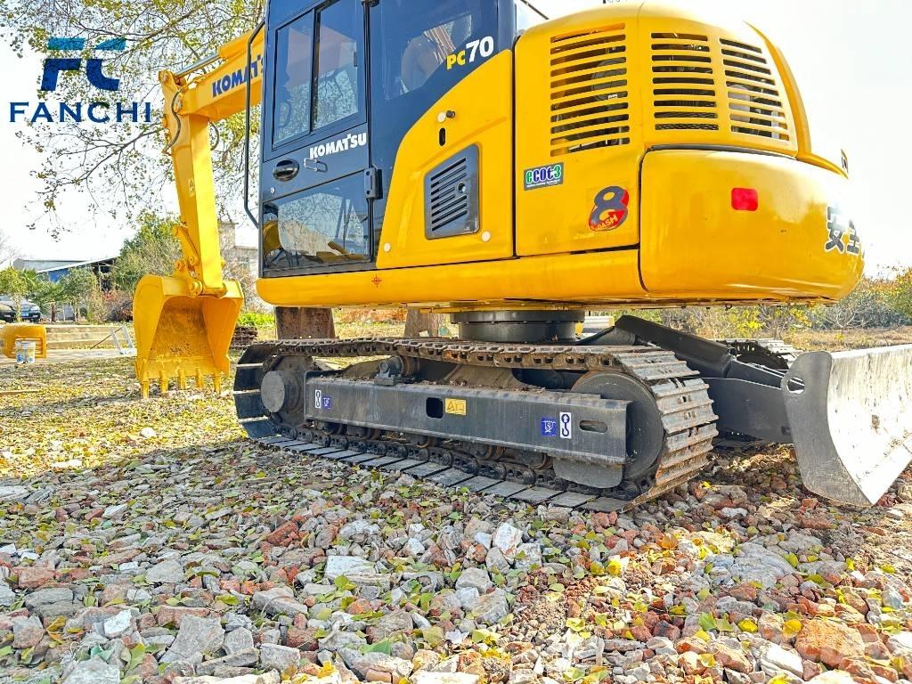 Komatsu PC 70 Crawler excavators