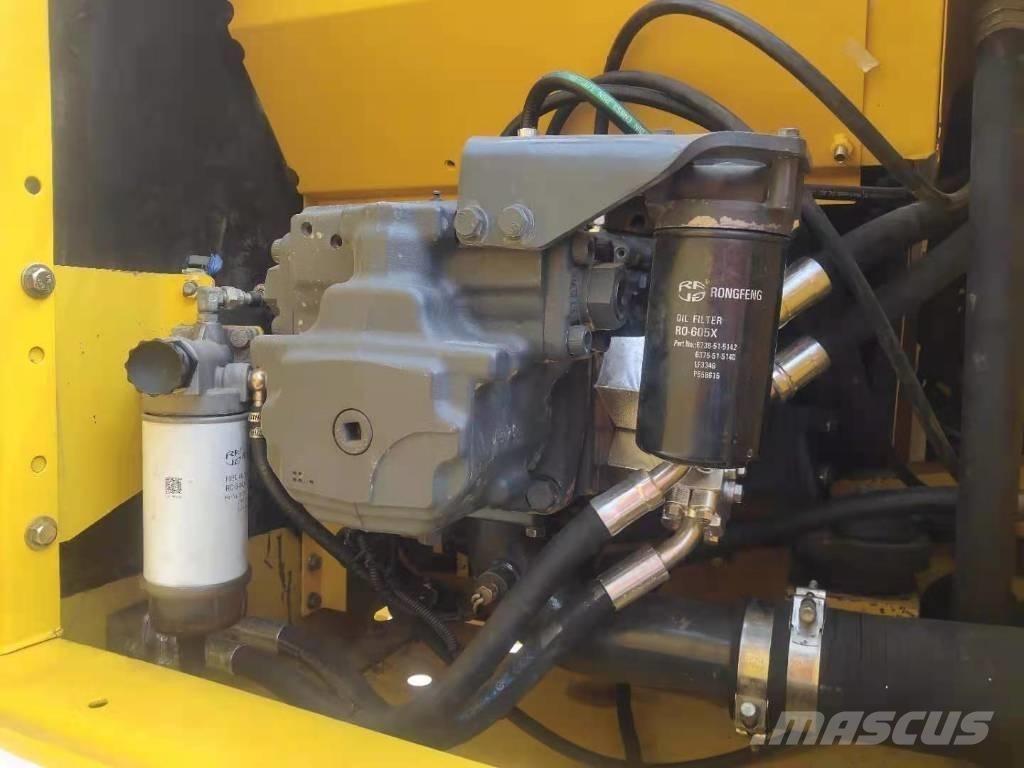 Komatsu 220-8 Crawler excavators