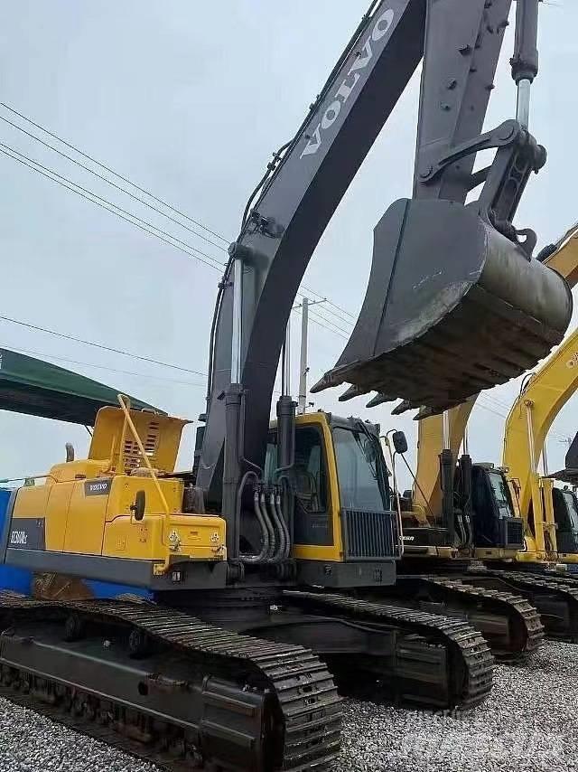 Volvo EC 360 Crawler excavators