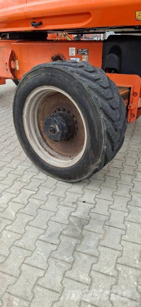 JLG 1350SJP Telescopic boom lifts