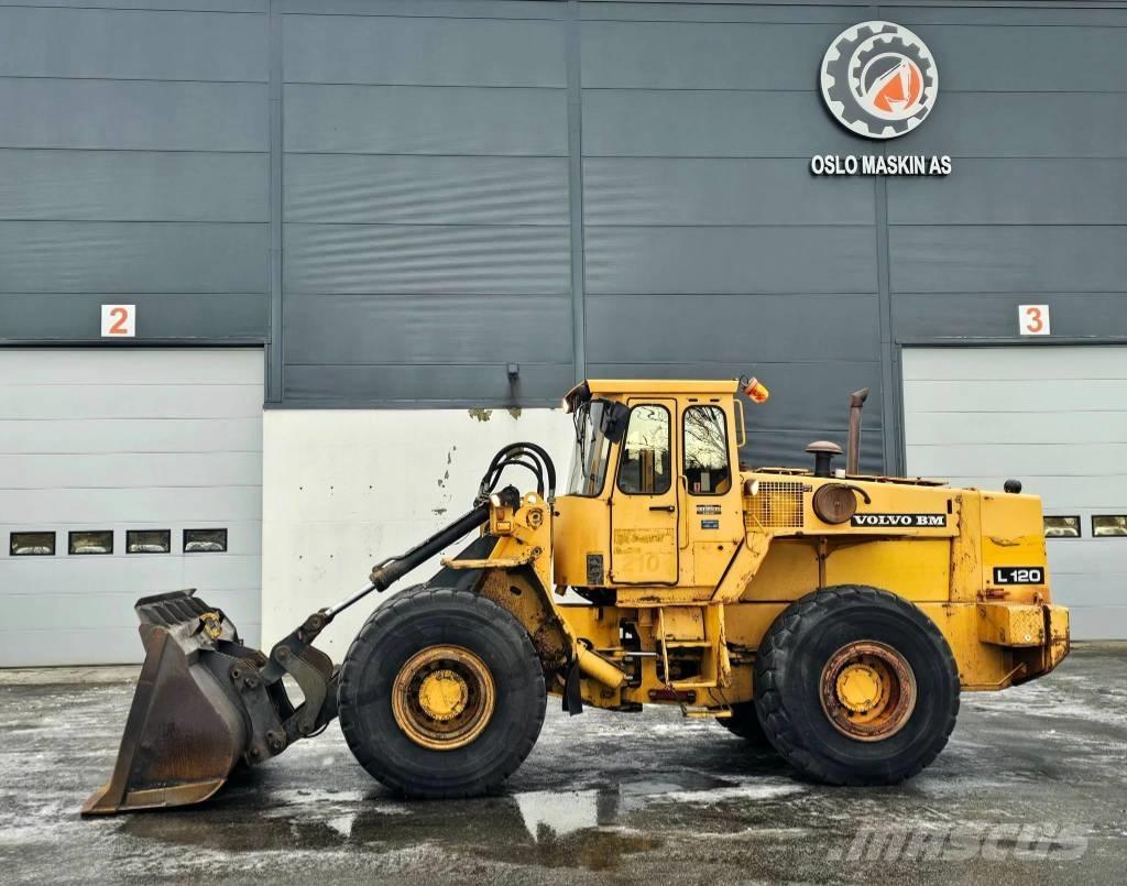 Volvo L 120 Wheel loaders