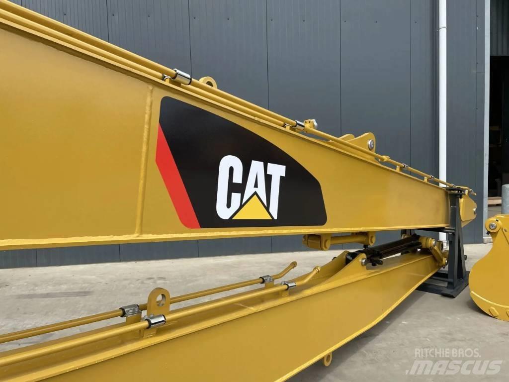 CAT 323E 18m Set TLB's