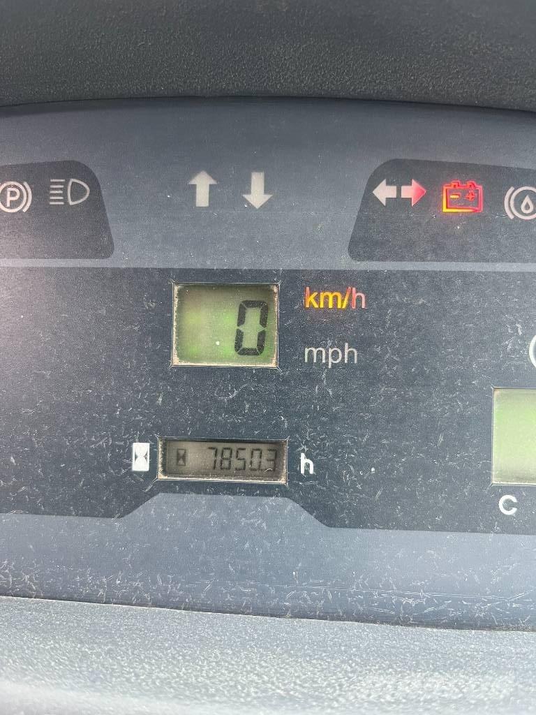 Komatsu WA 80-5 Wheel loaders