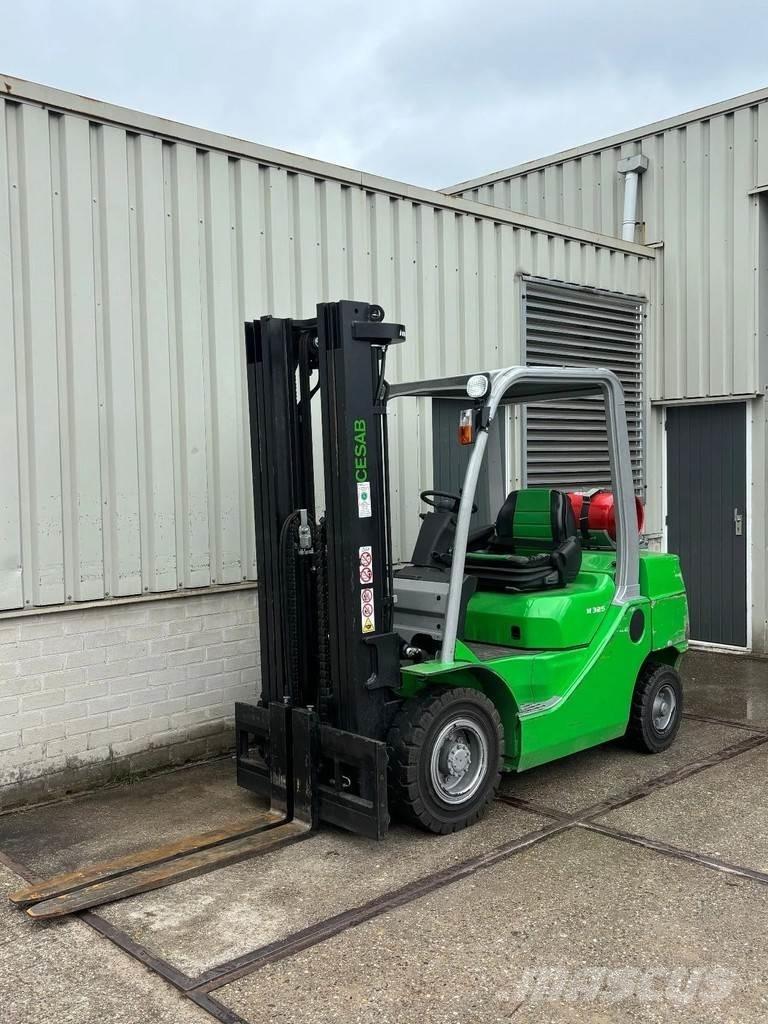 Cesab M325G Other