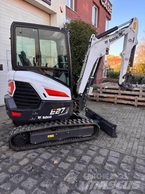 Bobcat E 27 Mini excavators < 7t