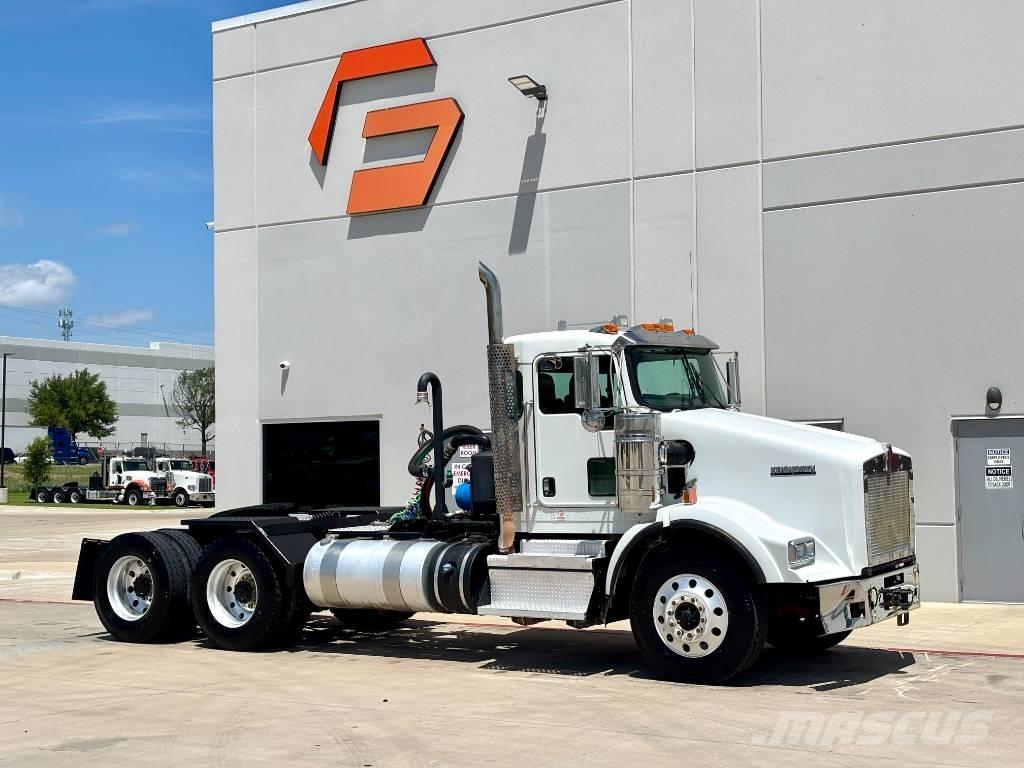 Kenworth T 800 Truck Tractor Units
