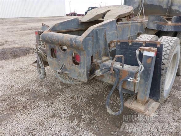 National 1195 Crane trucks