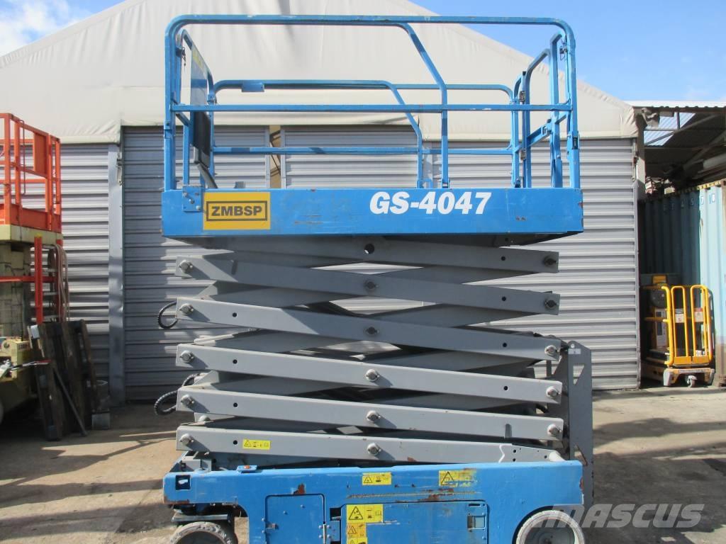 Genie GS 4047 Scissor lifts