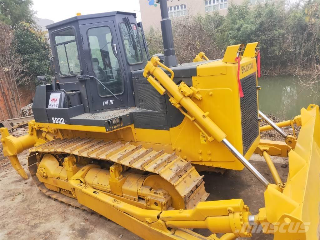 Shantui SD22 Crawler dozers