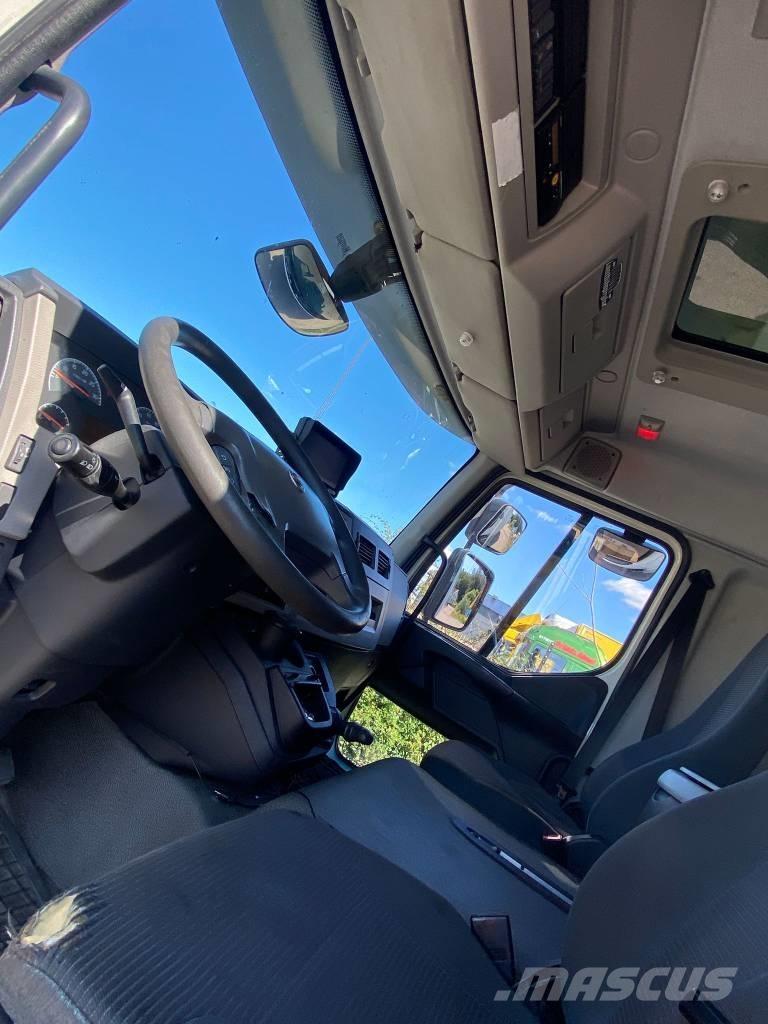Volvo FL 6 Van Body Trucks