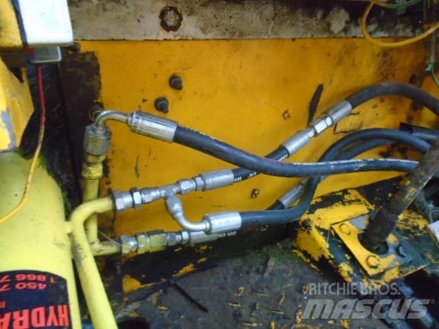 JCB 930-4 Rough terrain truck