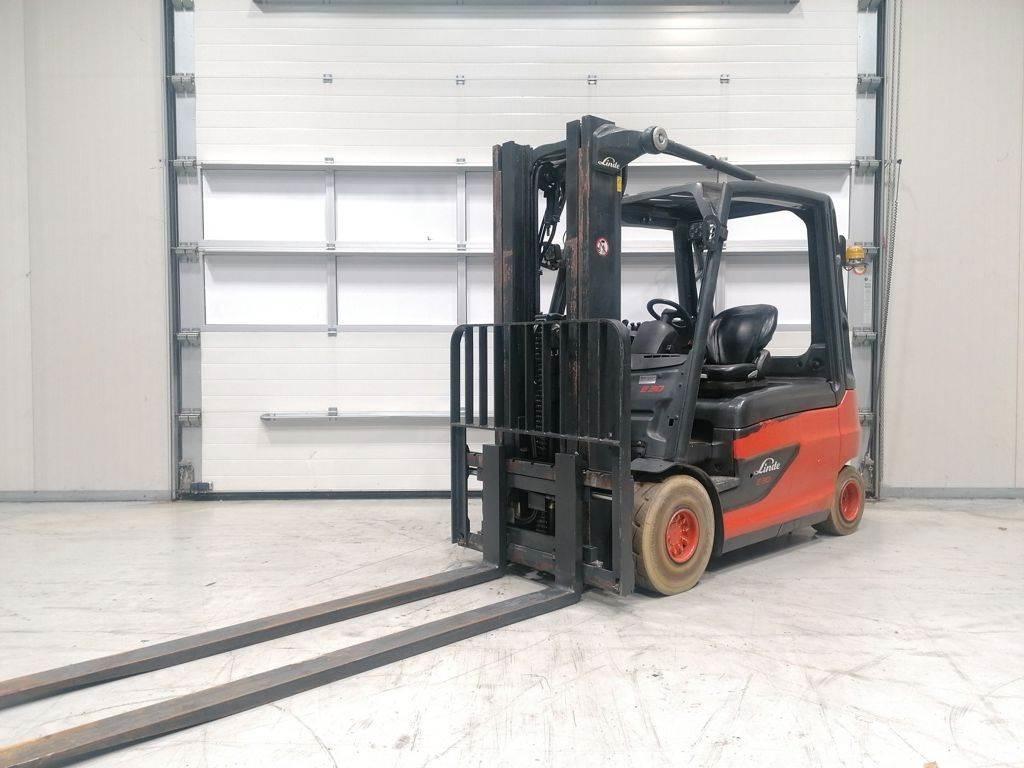 Linde E30L-01 Electric forklift trucks