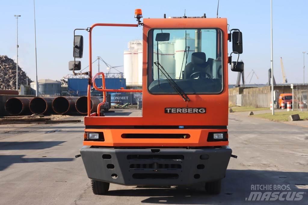 Terberg YT182 Terminal tractors