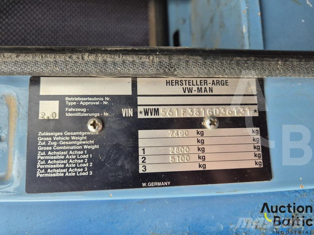 MAN 8.136 Flatbed/Dropside trucks