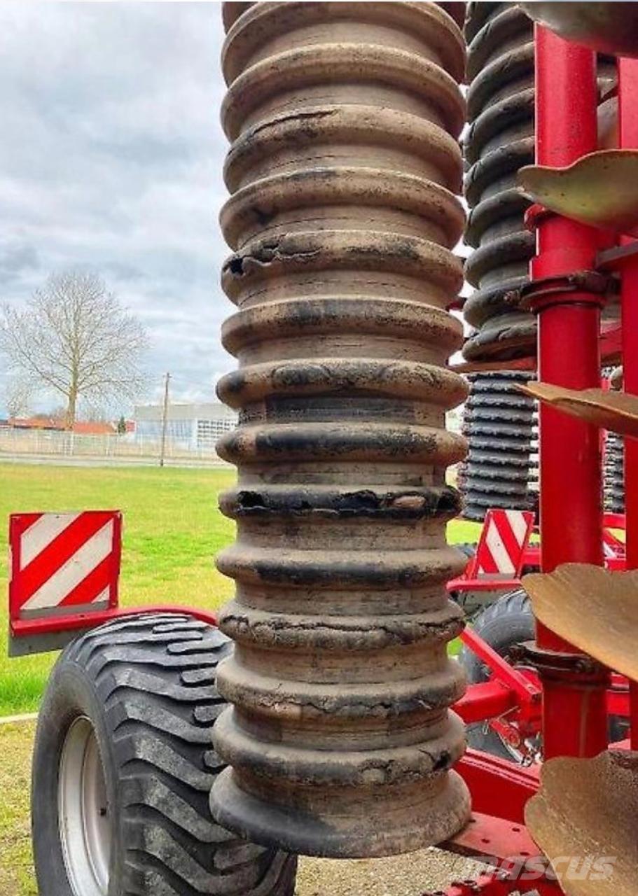 Horsch Joker 10 RT Disc harrows