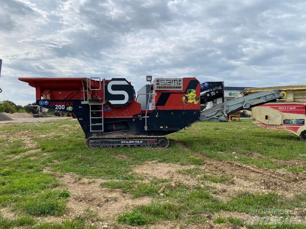 SBM Jawmax 200 Mobile crushers