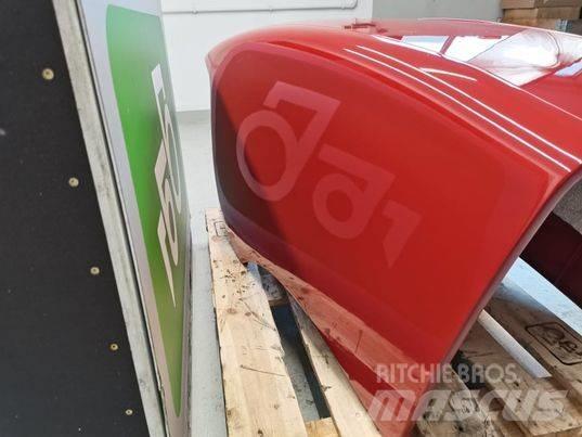 CASE JX 90 mask Cabins and interior