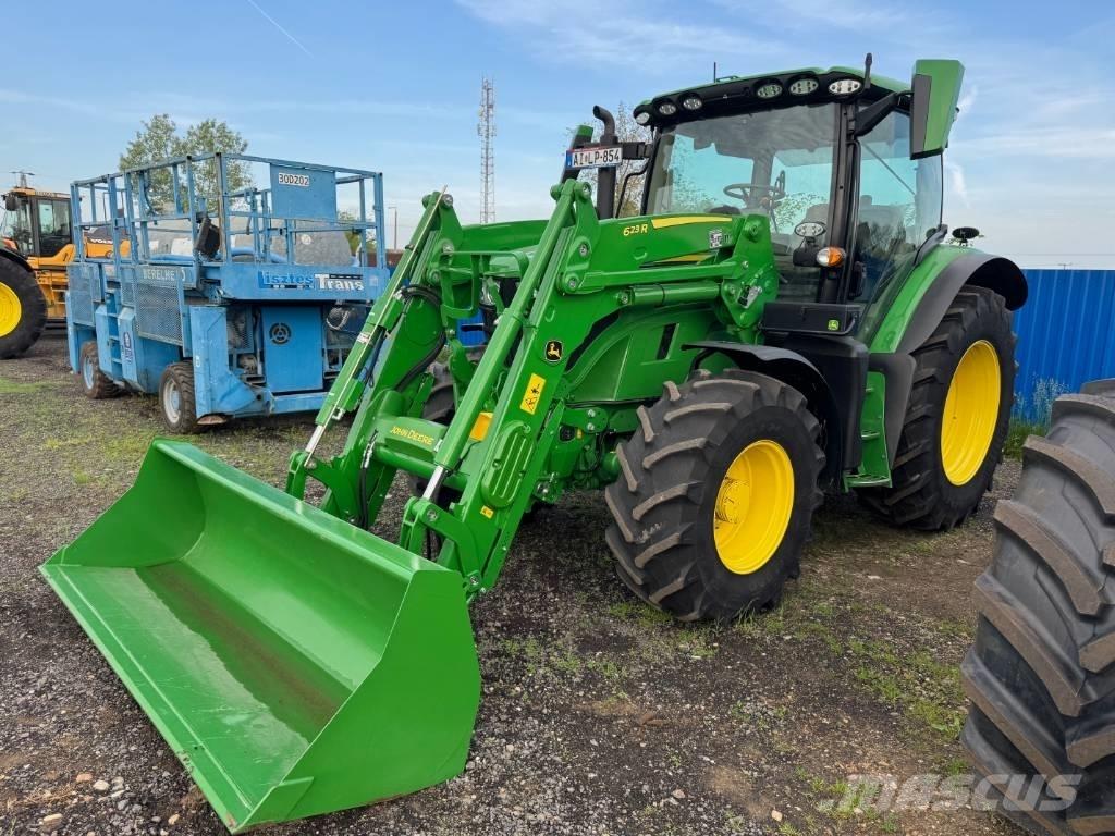  Jhon Deere 6R110 Tractors
