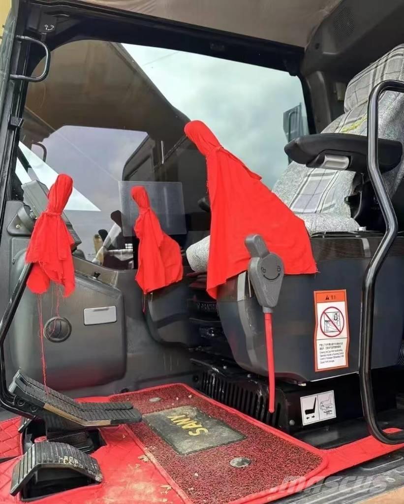 Sany SY 235 Crawler excavators