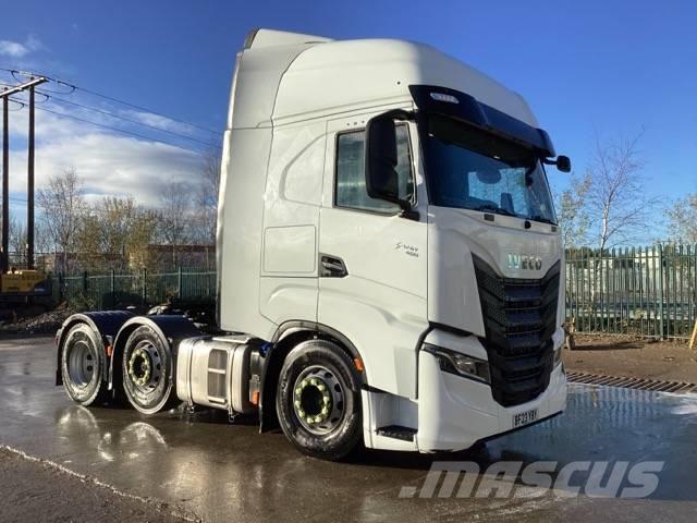 Iveco S-Way 490 Truck Tractor Units