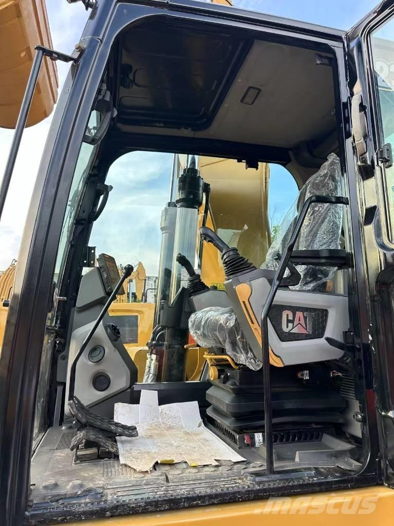CAT 323 Crawler excavators
