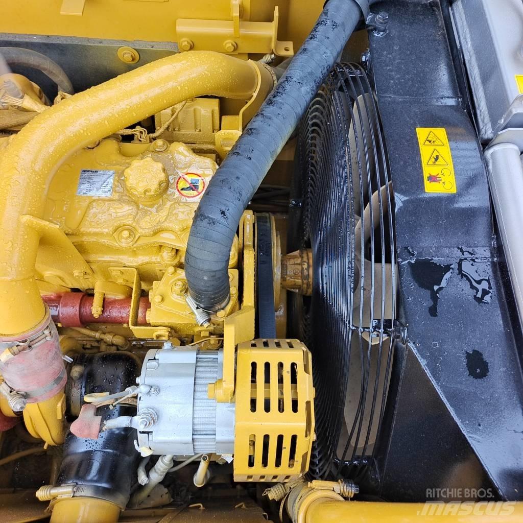 CAT 320 D L Crawler excavators