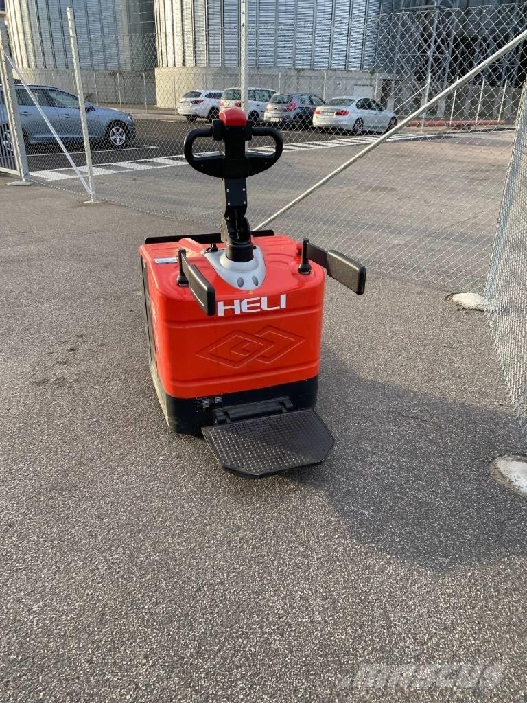 Heli CBD 20 Low lifter with platform