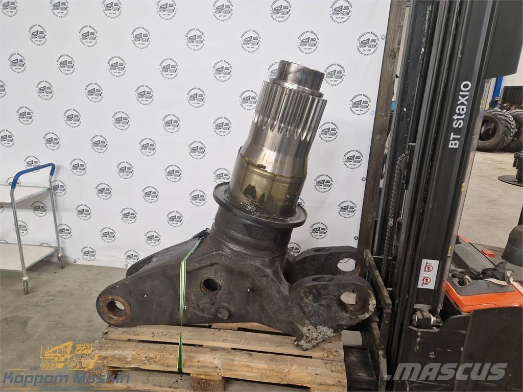 John Deere 1470G Harvester cranes