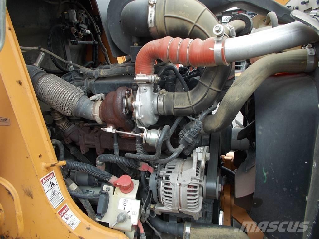 CASE 580 SN TLB's