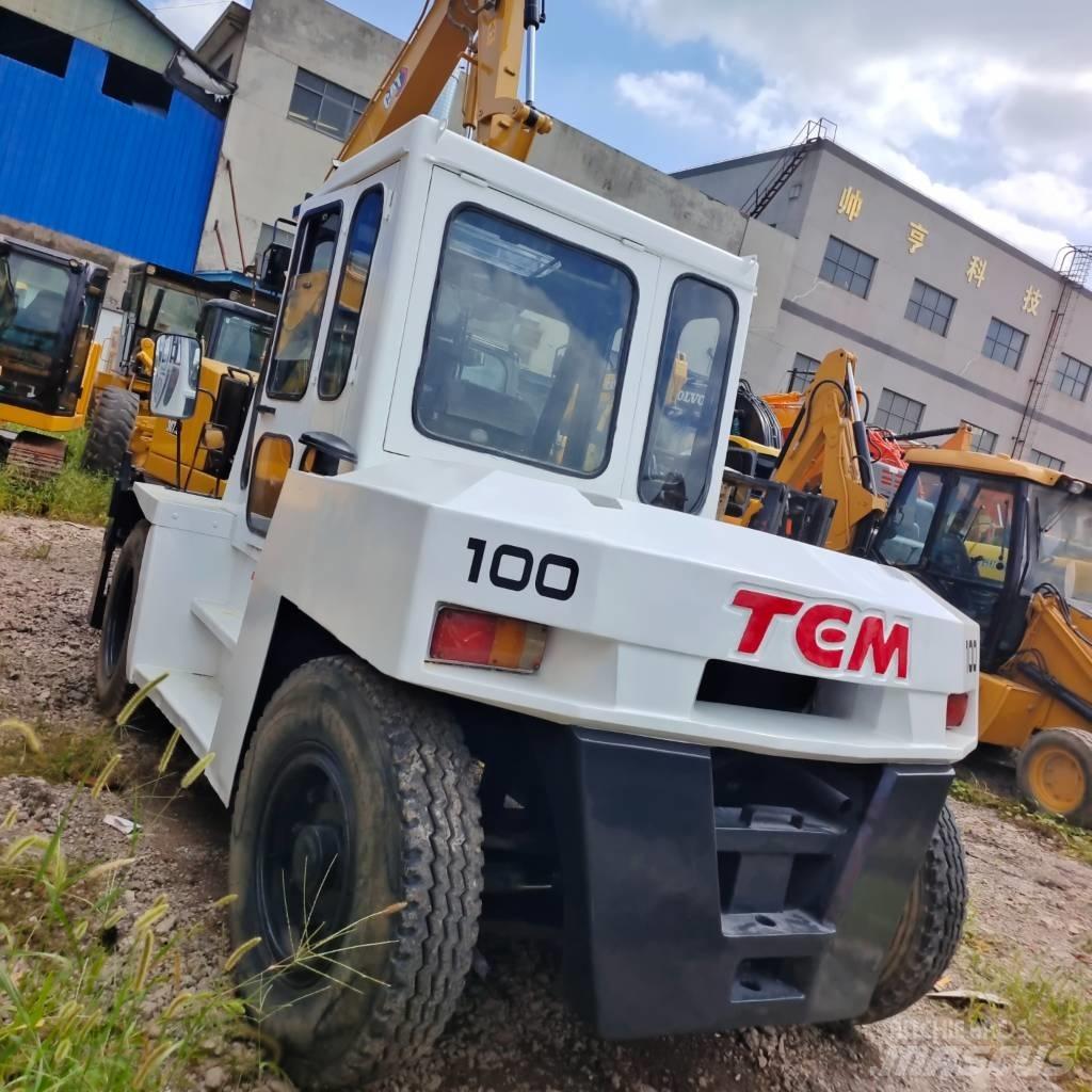 TCM FD100 Diesel trucks