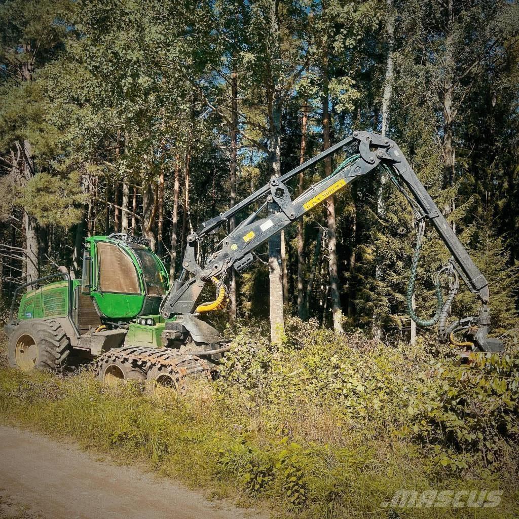 John Deere 1170 E Harvesters