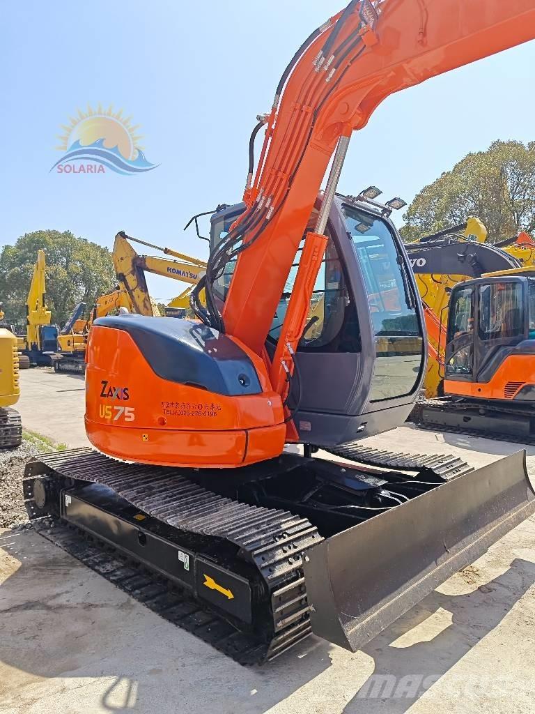 Hitachi ZX 75 Midi excavators  7t - 12t
