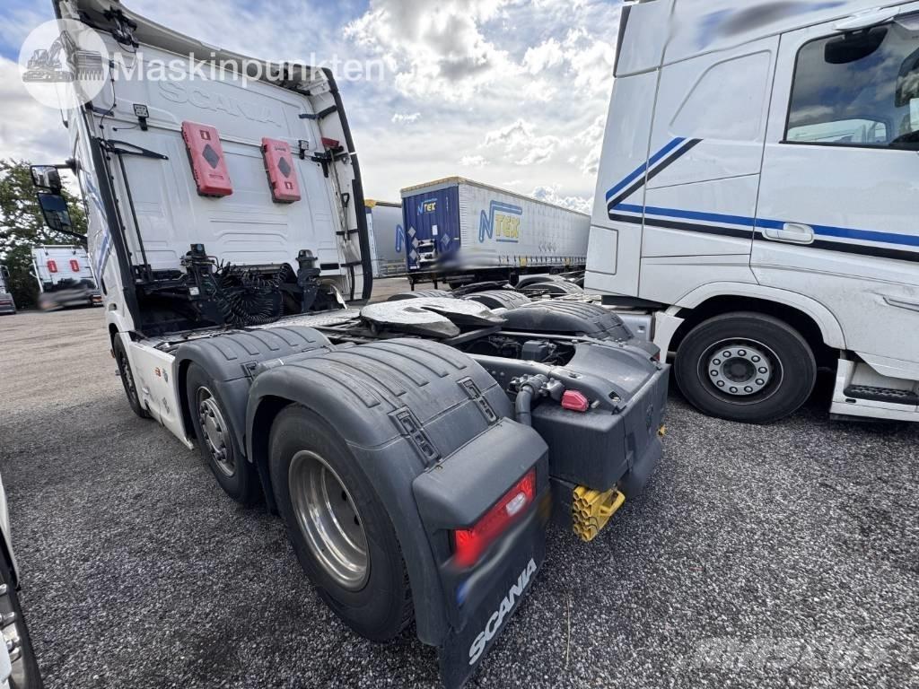 Scania R 520 Truck Tractor Units
