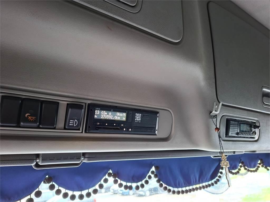 Volvo FH13 440 Truck Tractor Units