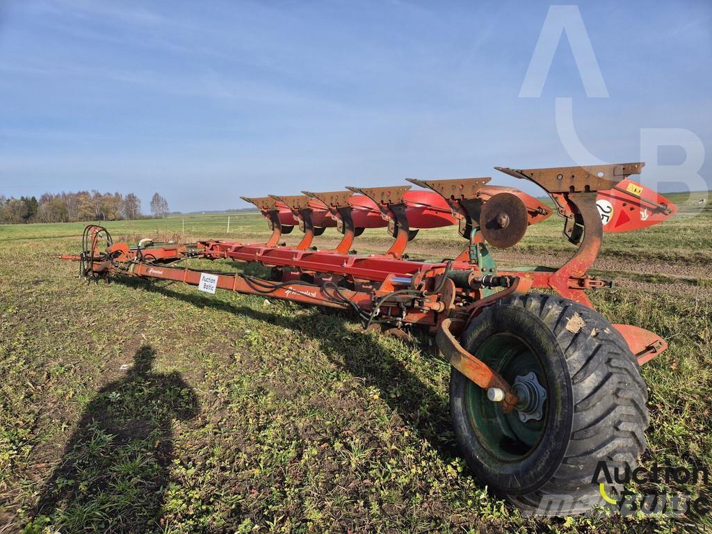 Kverneland 100-19 Reversible ploughs