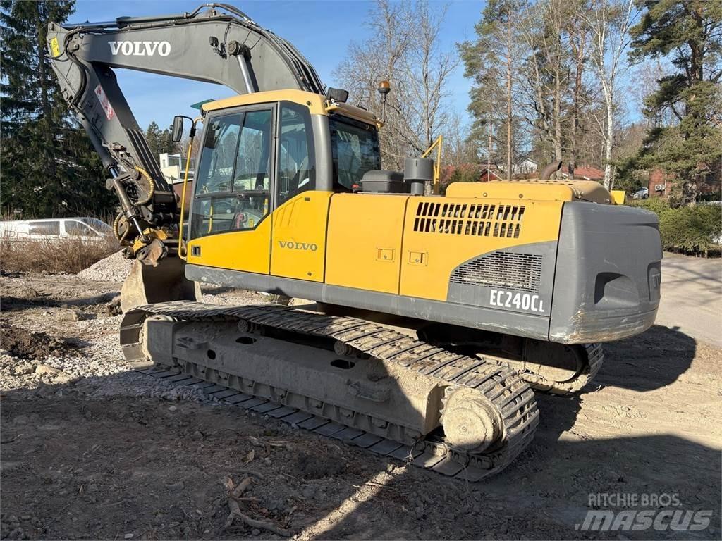 Volvo EC240CL Crawler excavators