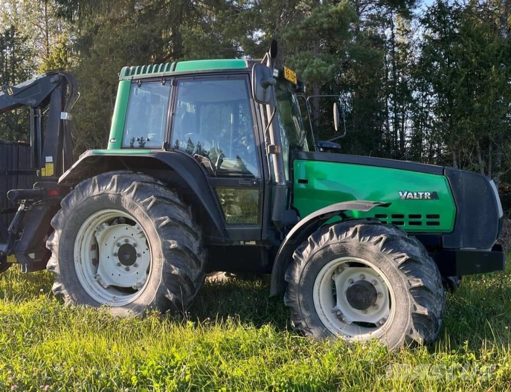 Valtra 6300 Tractors