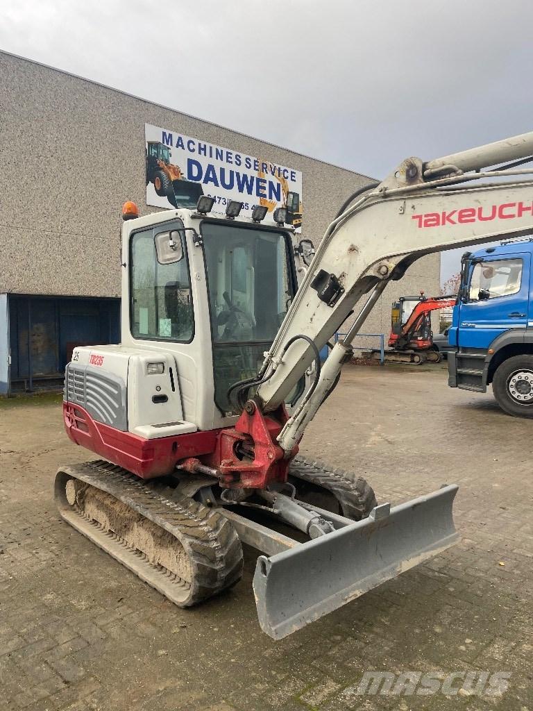 Takeuchi Tb235 Mini excavators < 7t