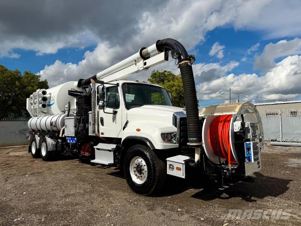 Freightliner 114 SD Sewage disposal Trucks