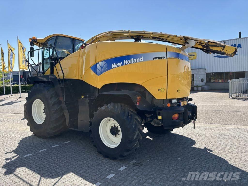 New Holland FR9050 Self-propelled foragers
