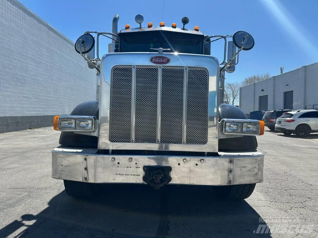 Peterbilt 367 Truck Tractor Units