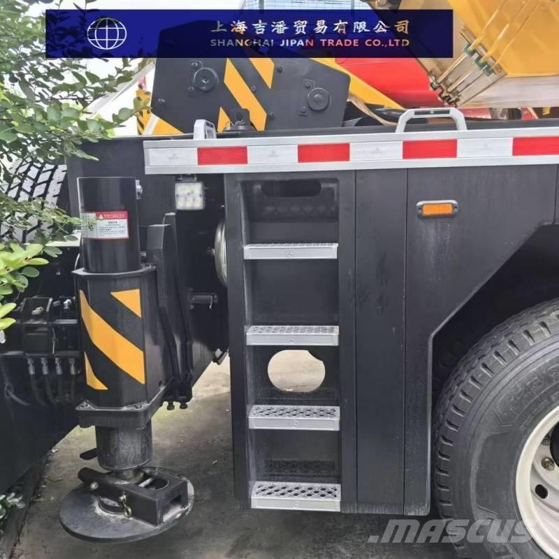 Sany stc 1000 All terrain cranes