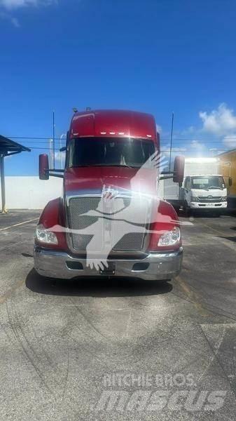 Kenworth T680 Truck Tractor Units
