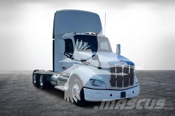 Peterbilt 579 Truck Tractor Units