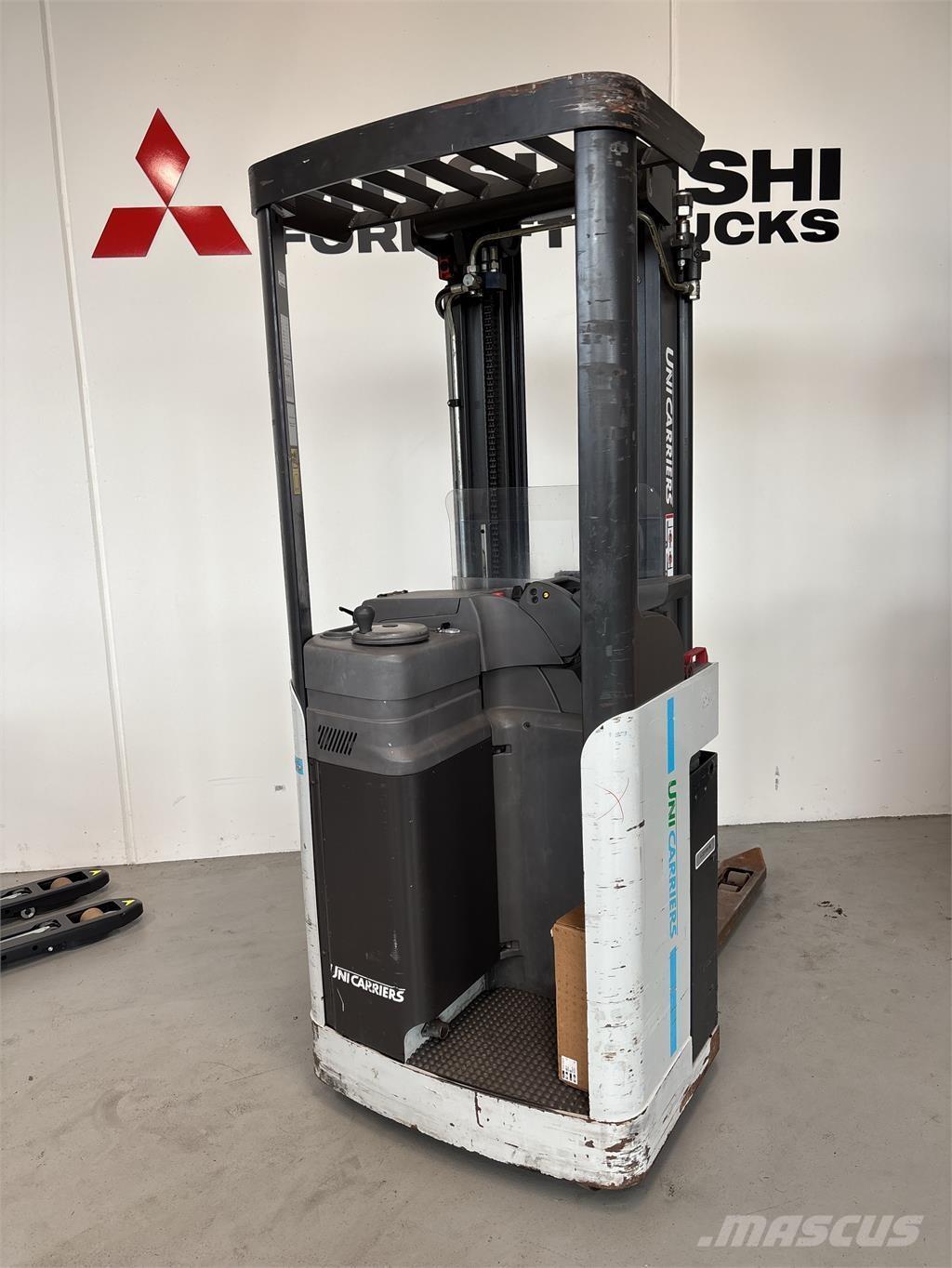 Atlet A160 Self propelled stackers