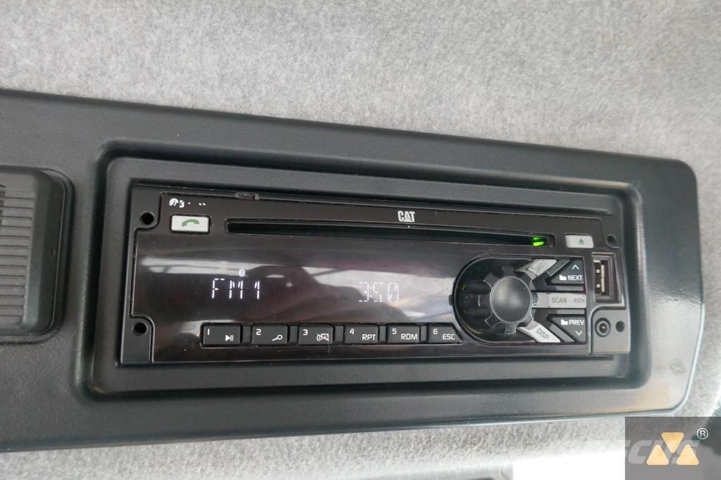 CAT 966M Wheel loaders